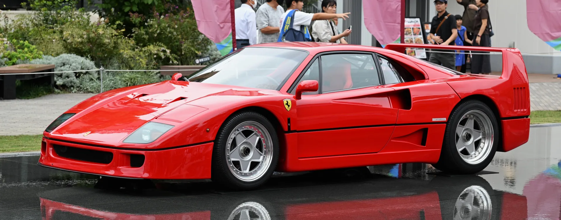 Ferrari F40 1990 года, последняя модель, одобренная Энцо Феррари