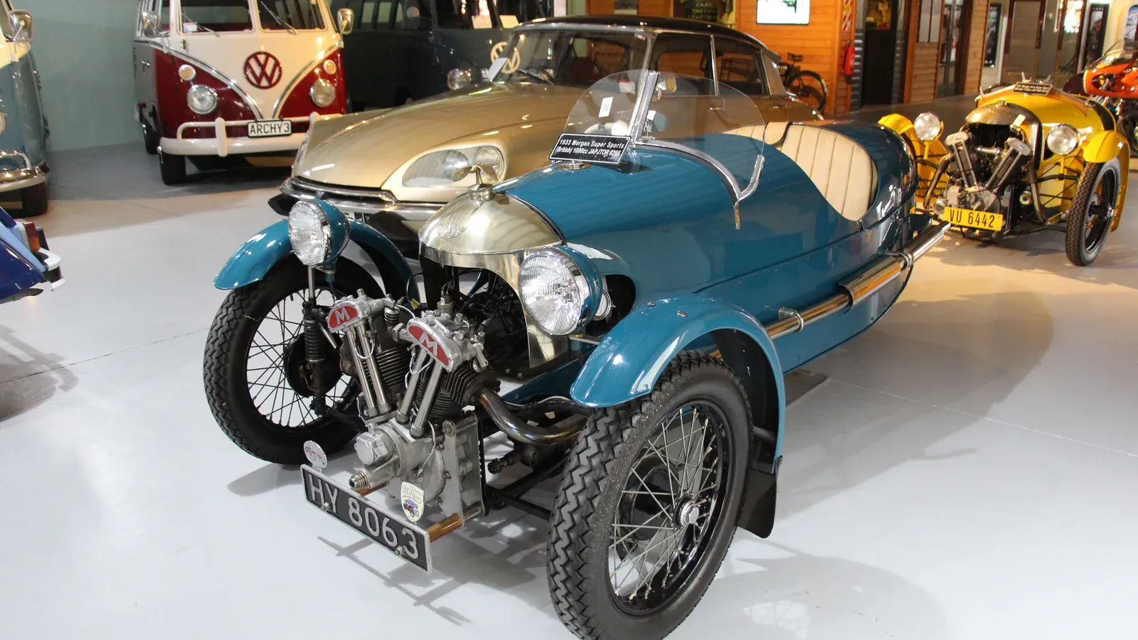 Morgan: от трёхколёски 1909 года до ясеневого каркаса и платформы CX