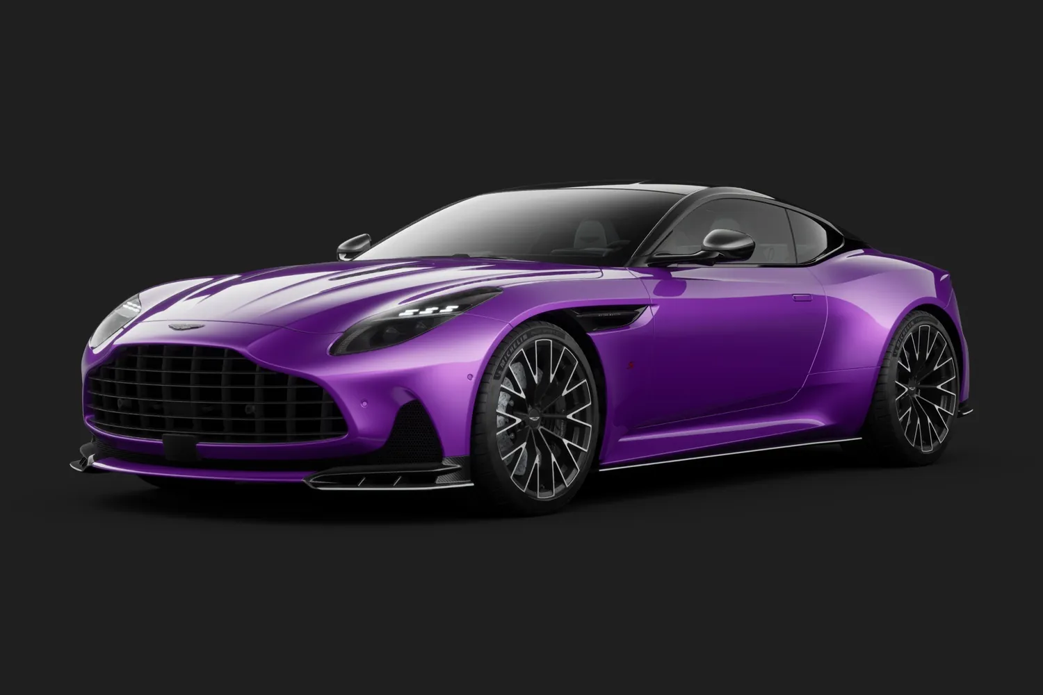 Aston Martin DB12: Digital Violet и тонированный карбон