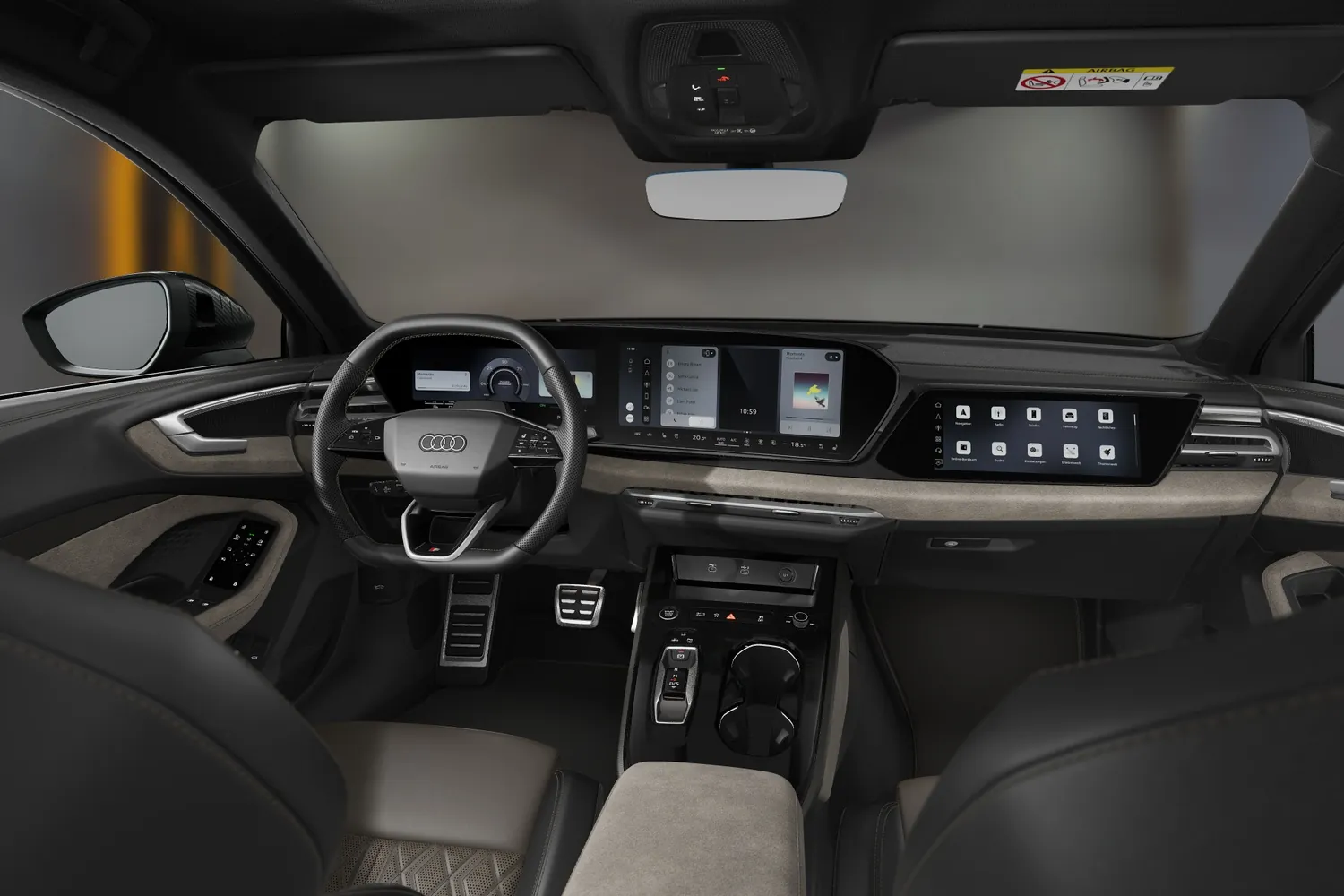Audi A5: Два экрана под одним стеклом и третий для пассажира