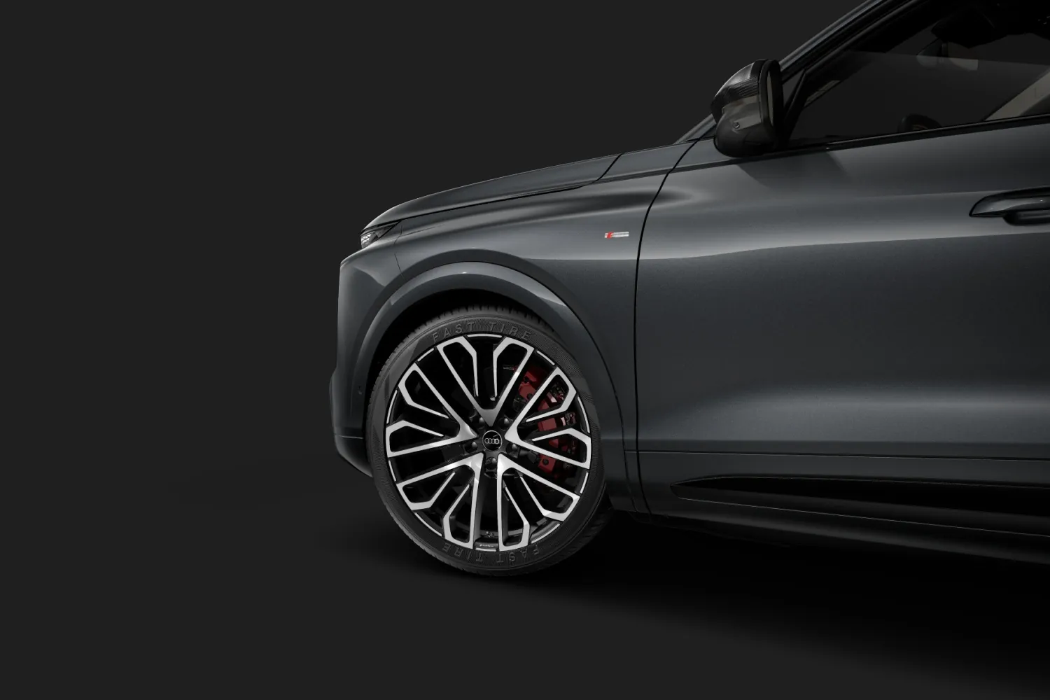 Audi Q7: 23 дюйма и красные суппорты