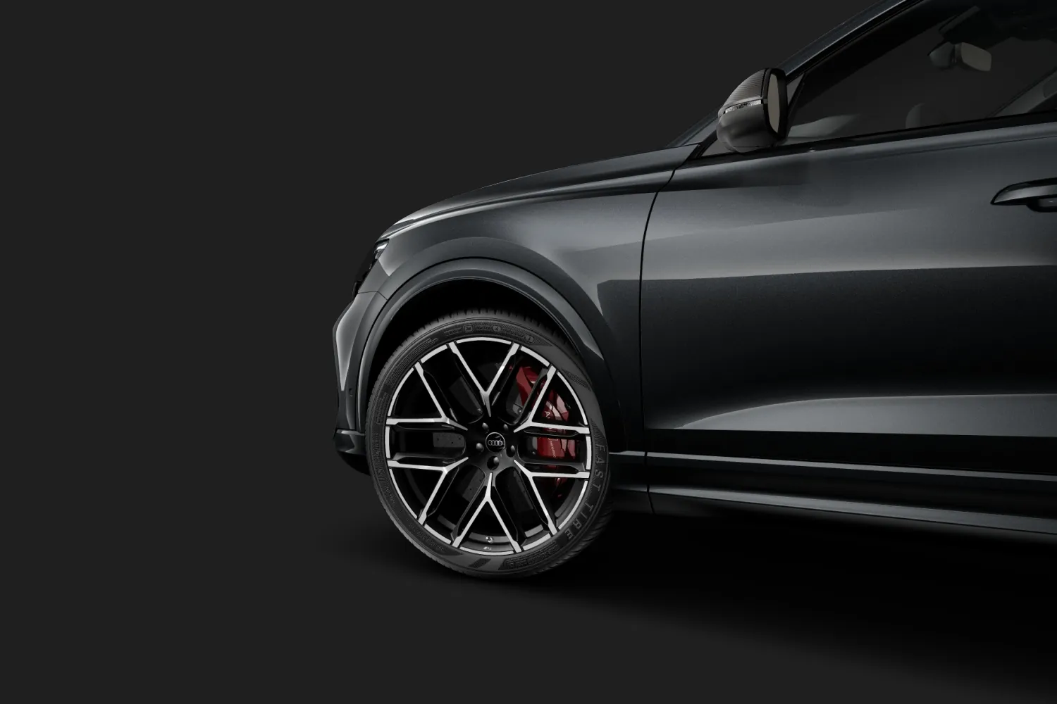 Audi RS Q8: 23 дюйма и керамика с красными суппортами