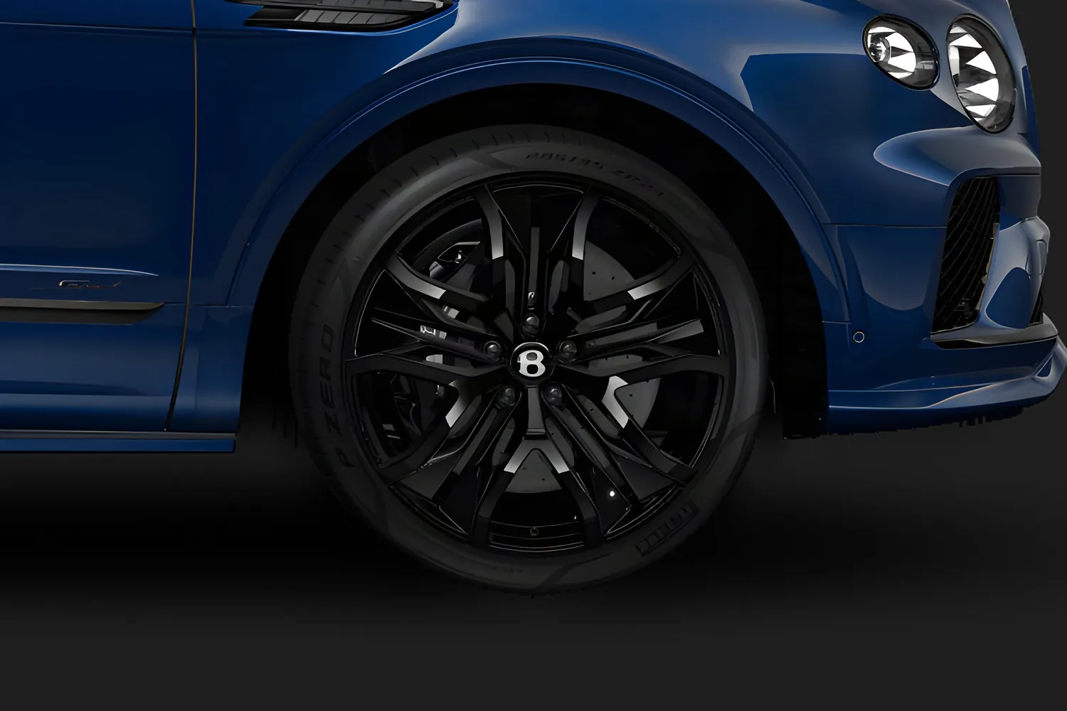 Bentley Bentayga: Колёса 23 дюйма и керамика