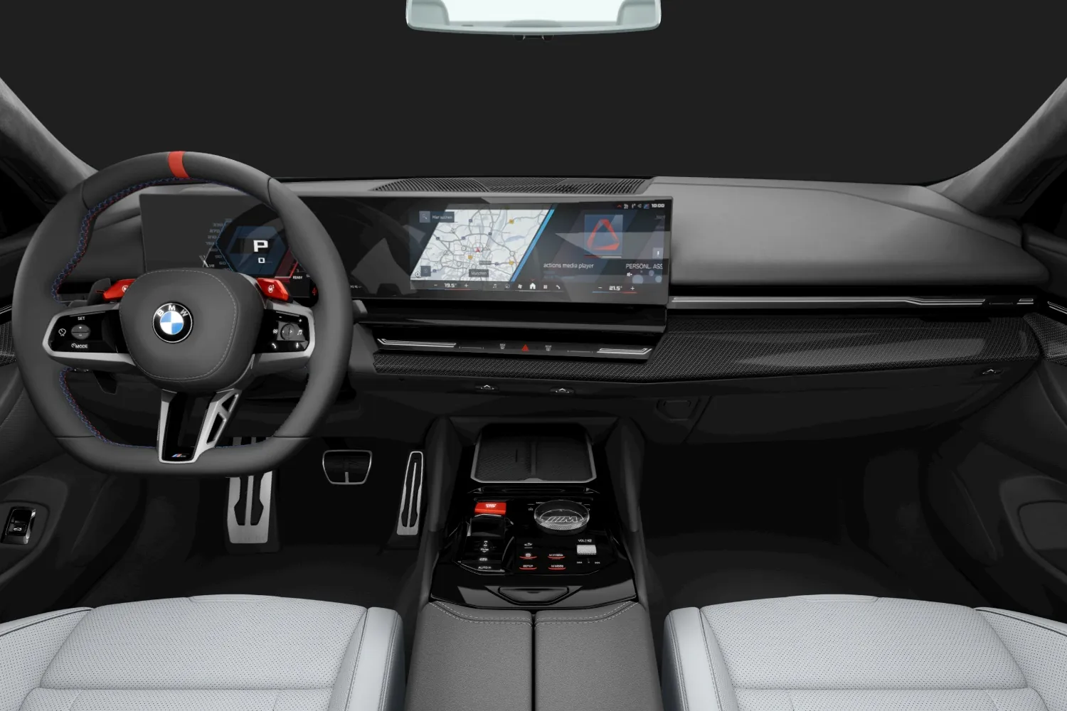 BMW M5: Curved Display с M-графикой и кожа Silverstone