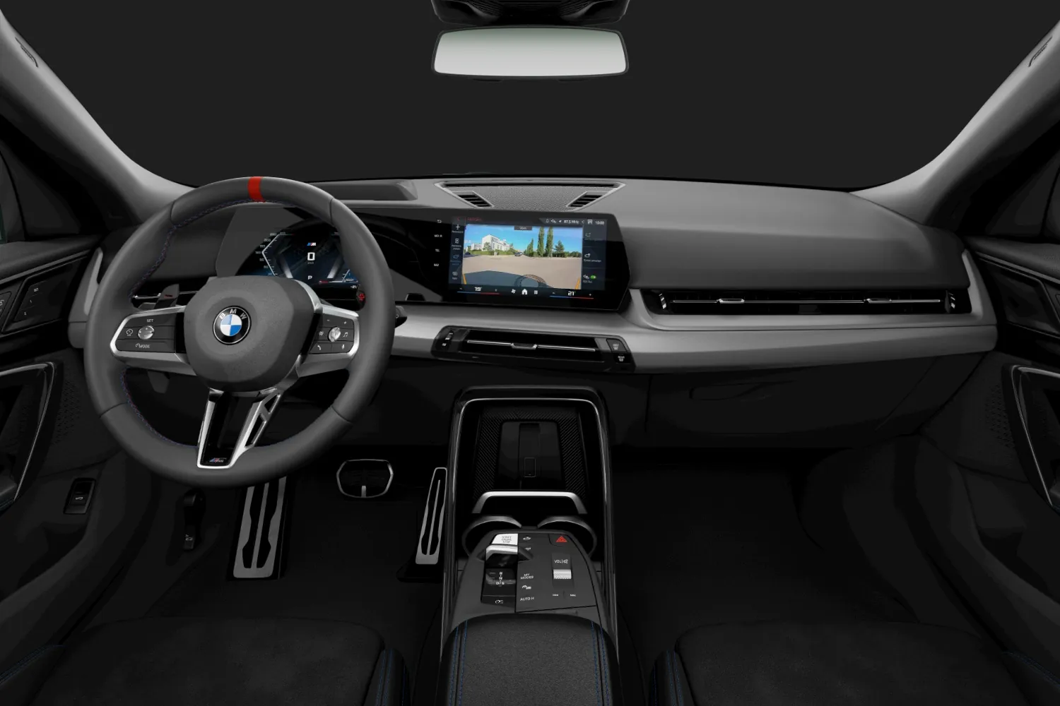 BMW X2: Curved Display 10,25 и 10,7 дюйма и алькантара с синей строчкой