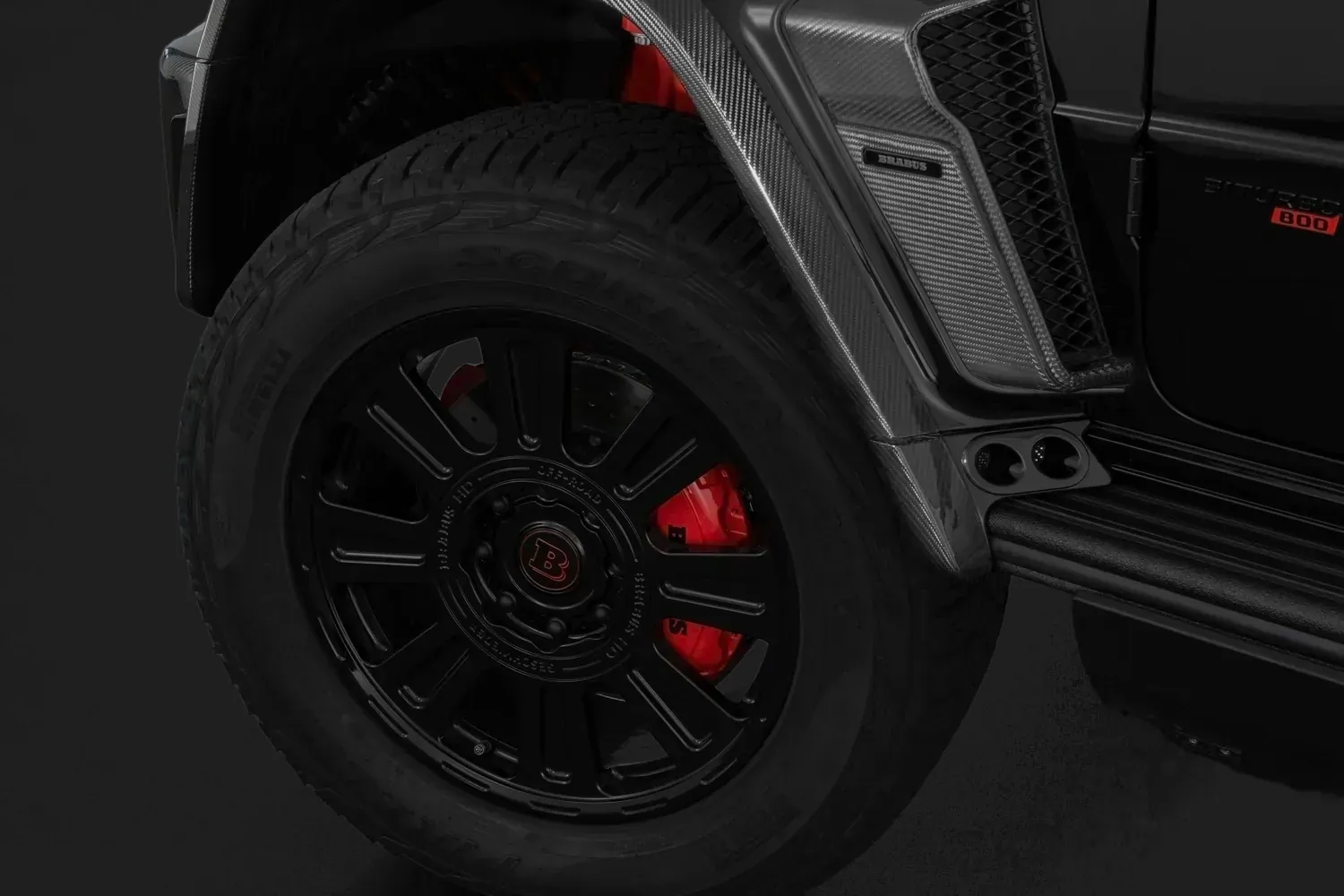 Brabus XLP 800 6x6: Шесть колёс на восьми болтах