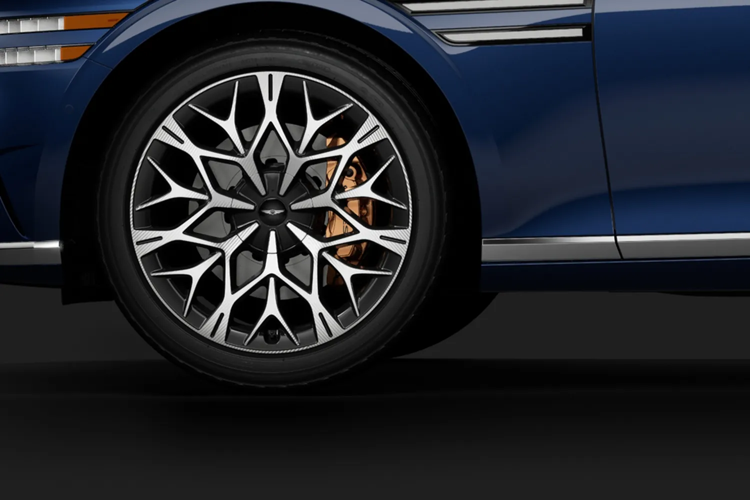 Genesis G90: Колёса 21 дюйм и медные суппорты