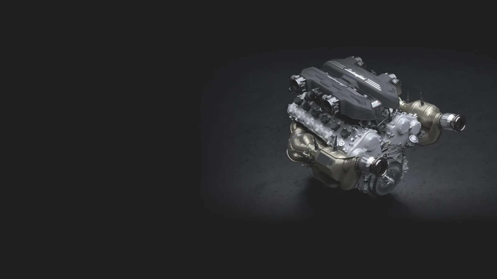 Атмосферный V12 Revuelto SV на стенде
