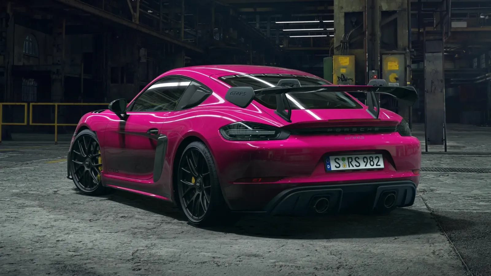 GT4 RS: мотор от 911 GT3 за спиной