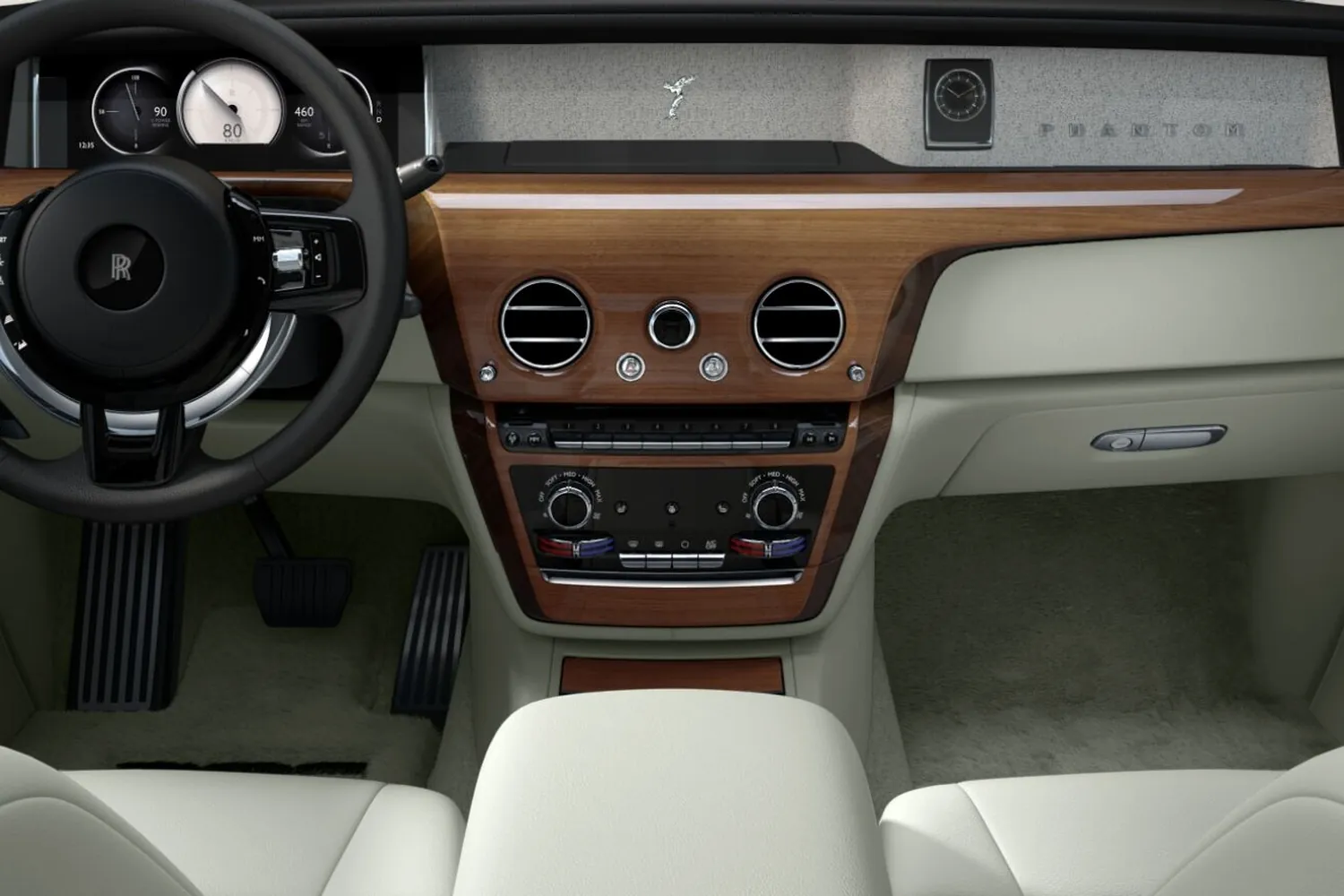 Rolls Royce Phantom EWB: Витрина во всю ширину панели