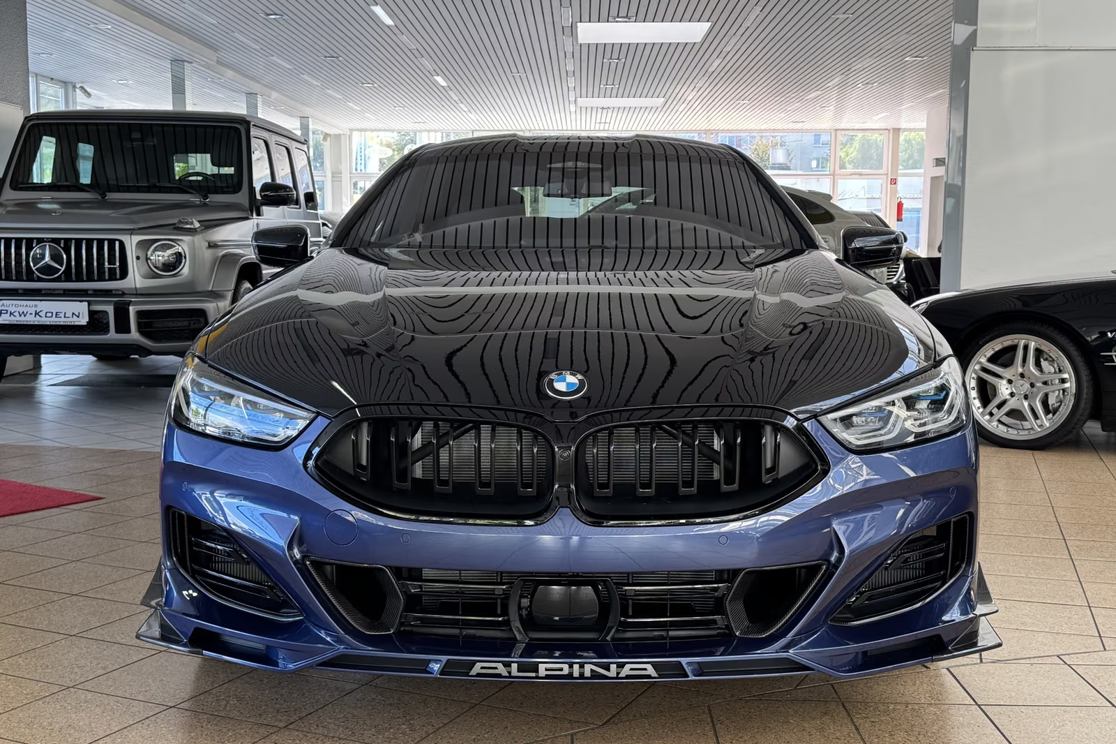 Alpina B8 GT Gran Coupé, limited series (28 of 99) 2026 4.4 л 634 л.с Бензин, новый авто, Полный привод, Автомат, цвет Синий, страна-производитель — Германия B8 GT Gran Coupé, limited series (28 of 99) - фото 2