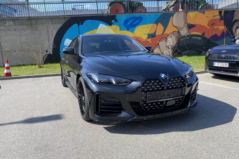 Alpina D4 S Gran Coupé ALLRAD 2026 3.0 л 355 л.с Дизель, новый авто, Полный привод, Автомат, цвет Чёрный, страна-производитель — Германия D4 S Gran Coupé ALLRAD - фото 2