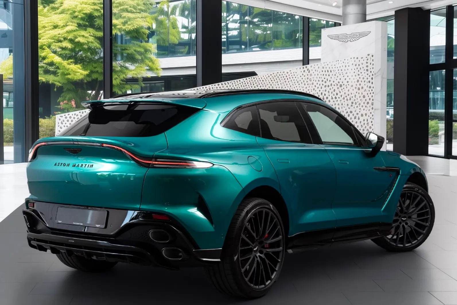 Выбор покупателей — Aston Martin DBX S 2026 4.0 л 727 л.с Бензин, пробег 200 км, Зелёный, привезён из Чехия, доставка по РФ, фото 6