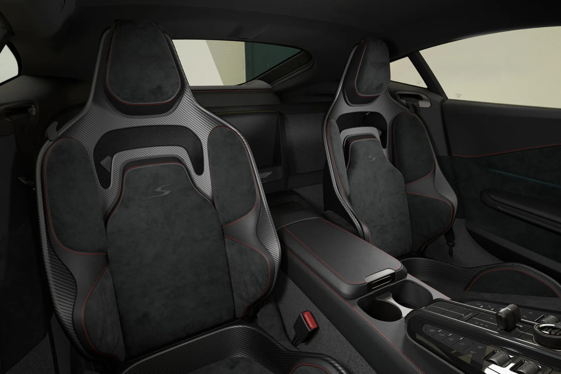 Новый Aston Martin Vantage S 2026 4.0 л 680 л.с Бензин в кузове Серый, коробка — Автомат, привод — Задний привод, страна производства — Великобритания