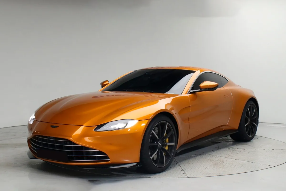 Фото для aston-martin Vantage