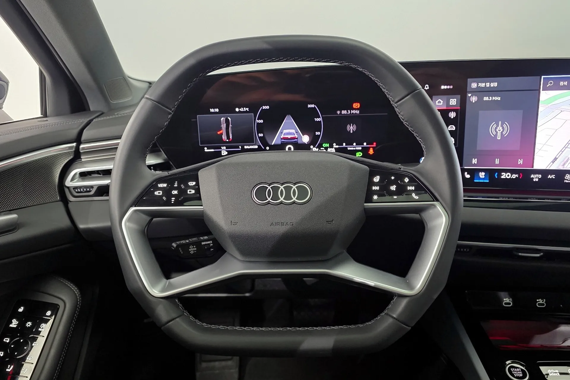 Выбор покупателей — Audi A5 40 TFSI Quattro S Line 2025 2.0 л 204 л.с Бензин, пробег 5 663 км, Синий, привезён из Германия, доставка по РФ