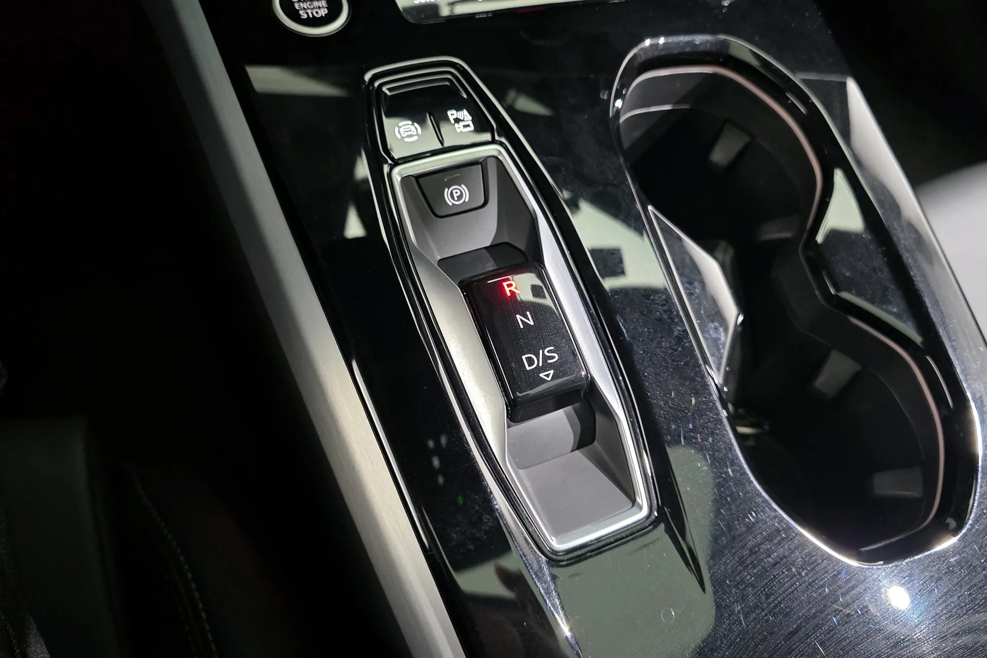 Заказать Audi A5 40 TFSI Quattro S Line 2025 2.0 л 204 л.с Бензин, Синий, Полный привод, Автомат — поставка из Германия, доставка по России и СНГ