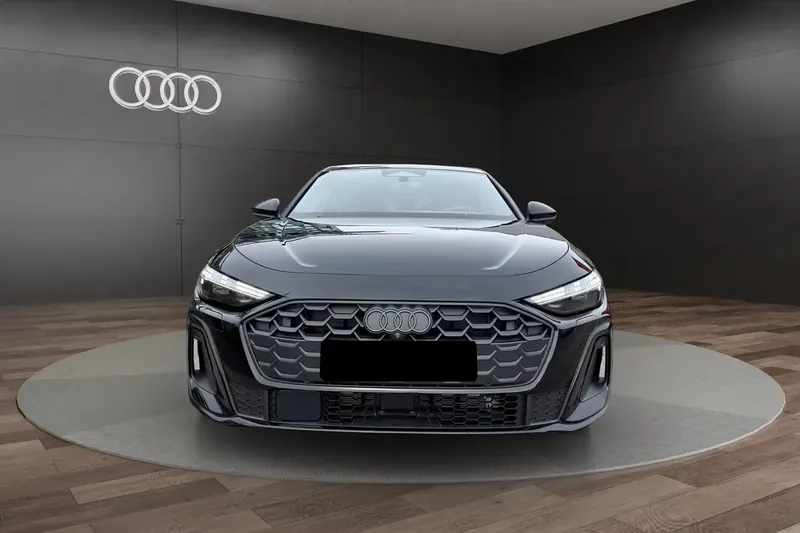 Audi A5 Limousine e-hybrid quattro S line 2026 2.0 л 367 л.с Гибрид, новый авто, Полный привод, Автомат, цвет Чёрный, страна-производитель — Германия A5 Limousine e-hybrid quattro S line - фото 2