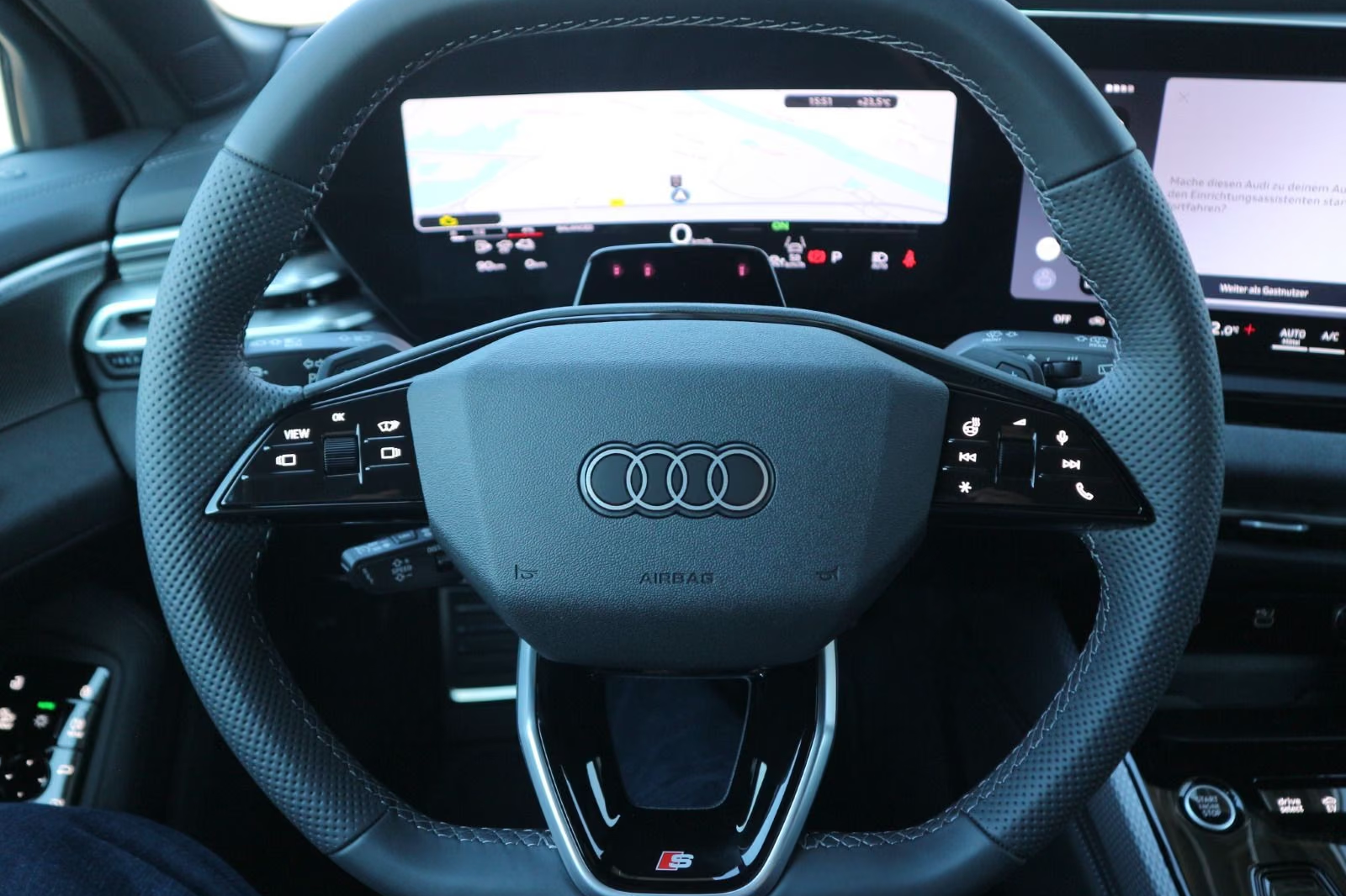 Новый Audi A5 Avant e-hybrid quattro S line 2026 2.0 л 367 л.с Гибрид в кузове Серый, коробка — Автомат, привод — Полный привод, страна производства — Германия, фото 12