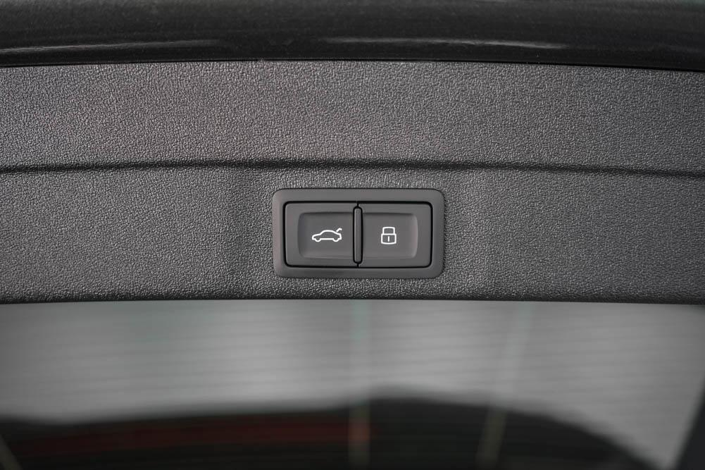 Доступен к заказу Audi A5 Avant 40 TFSI quattro S tronic, S-line 2026 2.0 л 204 л.с Бензин: Серый, коробка Автомат, привод Полный привод, осмотр и тест-драйв в Москве, фото 19