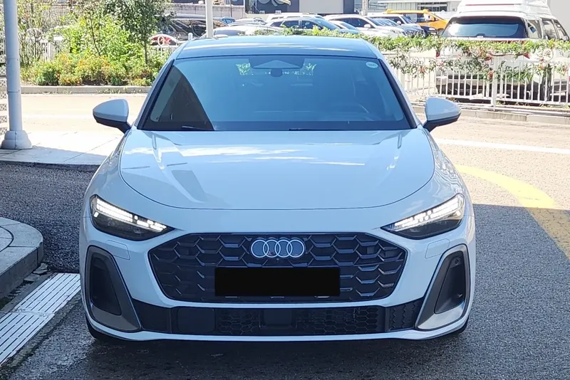 Audi A5 40 TFSI S Line quattro 2026 2.0 л 204 л.с Бензин, новый авто, Полный привод, Автомат, цвет Белый, страна-производитель — Корея A5 40 TFSI S Line quattro - фото 2