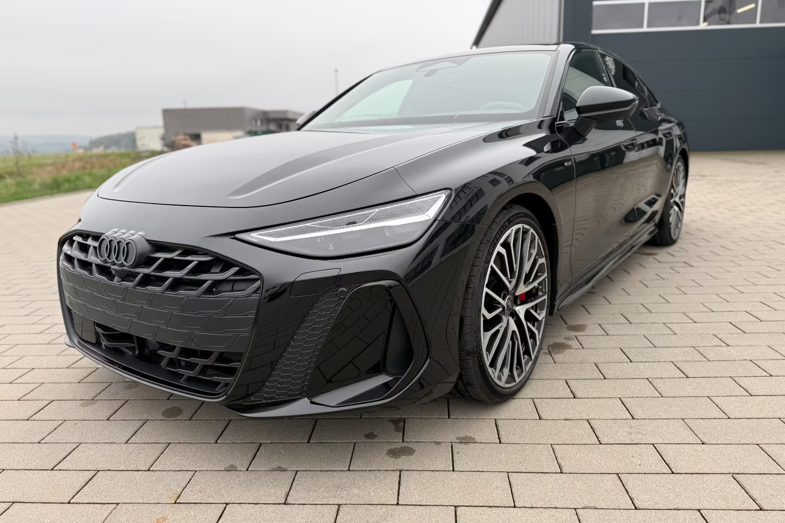 Фото для audi A6 e-hybrid S tronic