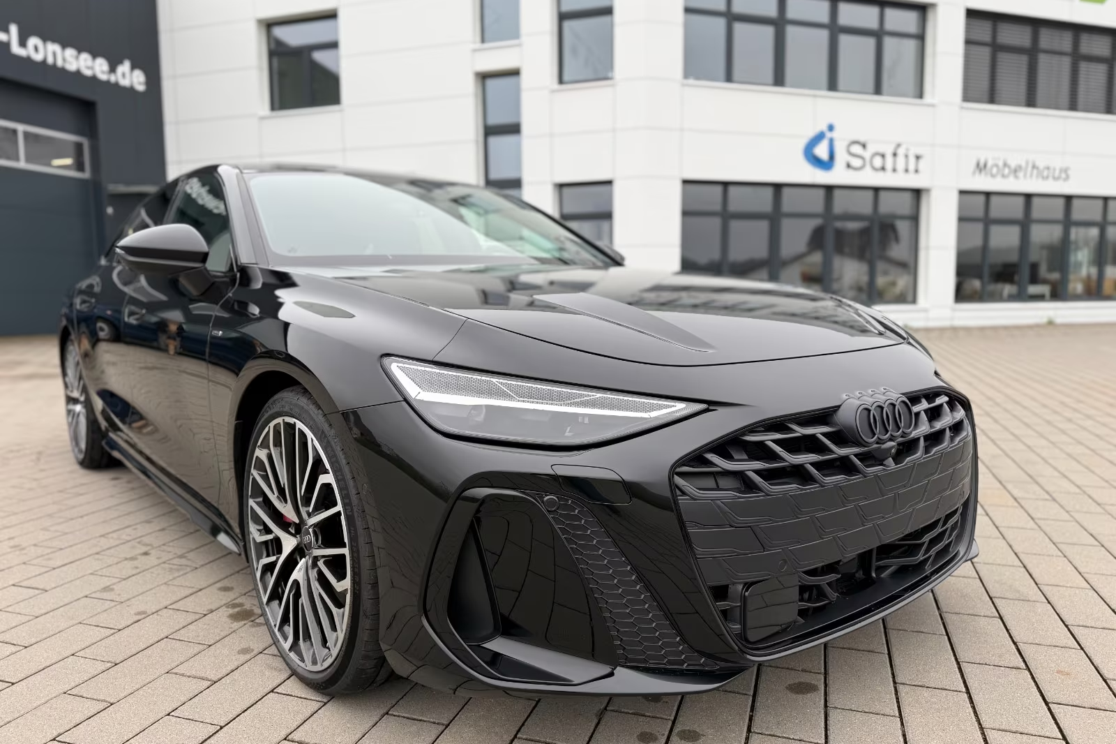 Audi A6 e-hybrid S tronic 2026 2.0 л 367 л.с Гибрид, коробка Автомат, привод Полный привод, автомобиль из Германия, доставка по России