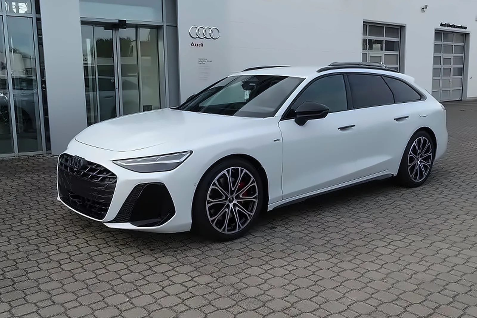 Купить Audi A6 Avant 55 TFSI e quattro S Line (plug-in hybrid, Tech Plus) 2026 2.0 л 367 л.с Гибрид, Белый, Автомат, Полный привод — авто из Германия, с доставкой по всей России, фото 3