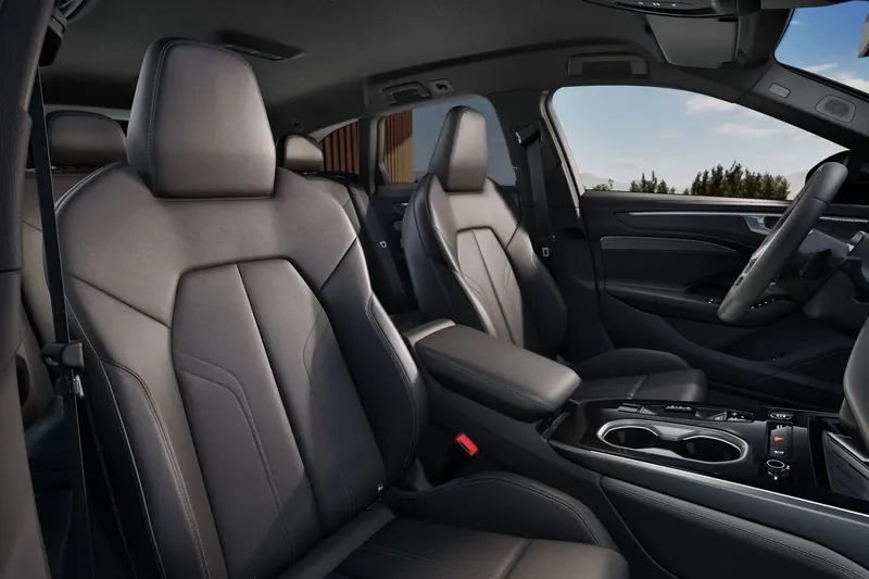 Надёжный Audi A6 Avant TDI quattro S tronic 2026 3.0 л 300 л.с Дизель с двигателем 3,0 л, Серый, пробег 0 км, Автомат, поставка из Германия, фото 8