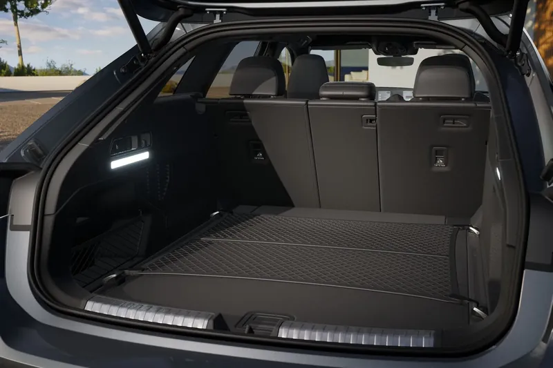 Заказать Audi A6 Avant TDI quattro S tronic 2026 3.0 л 300 л.с Дизель, Серый, Полный привод, Автомат — поставка из Германия, доставка по России и СНГ, фото 10