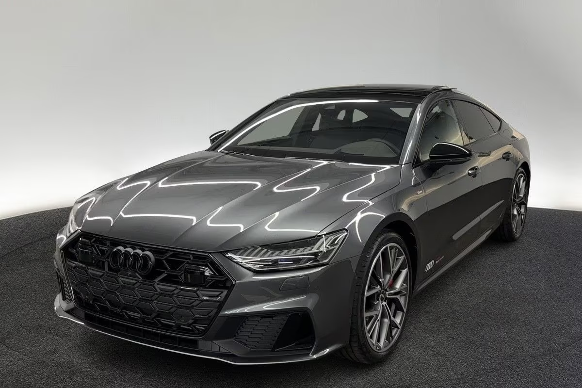 Audi A7 Sportback 55 TFSI e quattro S tronic, S line 2026, серый