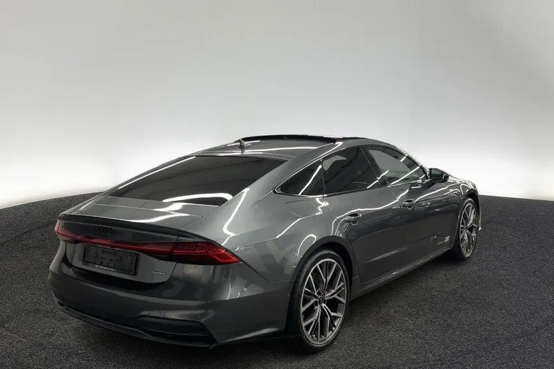 Заказать Audi A7 Sportback 55 TFSI e quattro S tronic, S line 2026 2.0 л 367 л.с Гибрид с пробегом 12 000 км, Автомат, Полный привод, цвет Серый, поставка из Германия, доставка по РФ A7 Sportback 55 TFSI e quattro S tronic, S line - фото 3