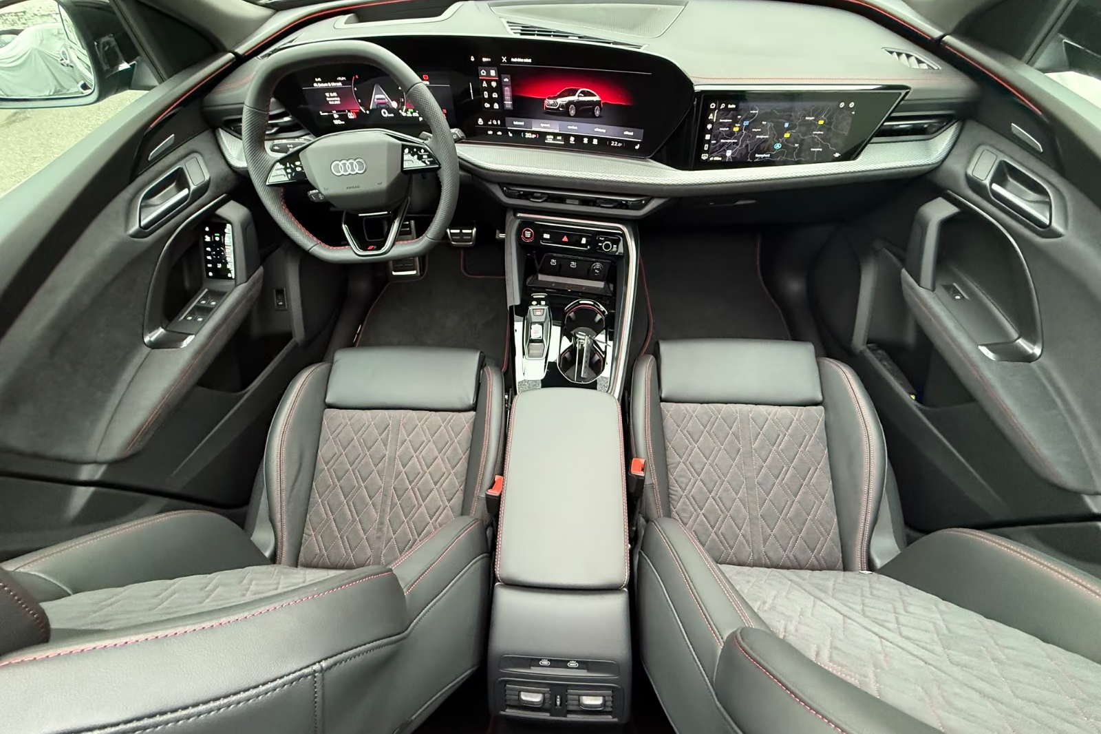 Доставка по РФ: Audi Q5 TDI Sportback S line quattro 2026 2.0 л 204 л.с Дизель, Чёрный, пробег 53 км, Полный привод, Автомат, осмотр возможен в Москве, фото 17