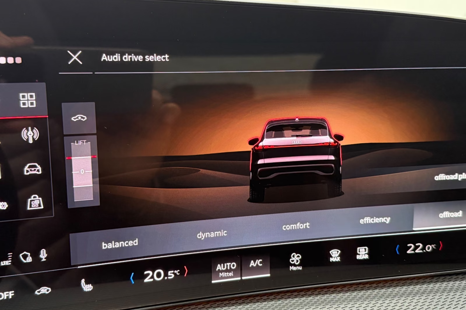 Audi Q5 TDI Sportback S line quattro 2026, чёрный, фото 23