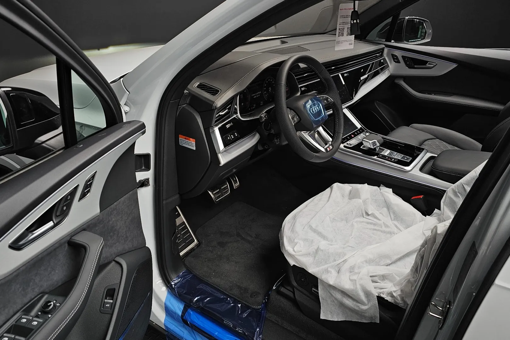 Выбор покупателей — Audi Q7 50 TDI Quattro Premium 2026 3.0 л 286 л.с Дизель, пробег 13 км, Белый, привезён из Германия, доставка по РФ