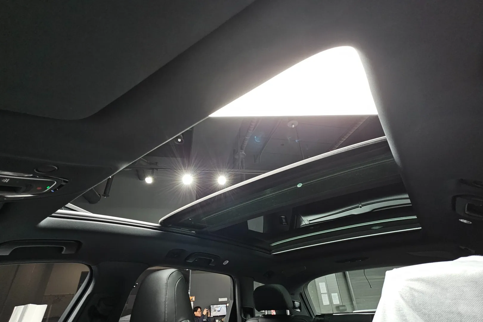 Автомобиль Audi Q7 50 TDI Quattro Premium 2026 3.0 л 286 л.с Дизель, Белый, пробег 13 км, производство — Германия, доставка по РФ