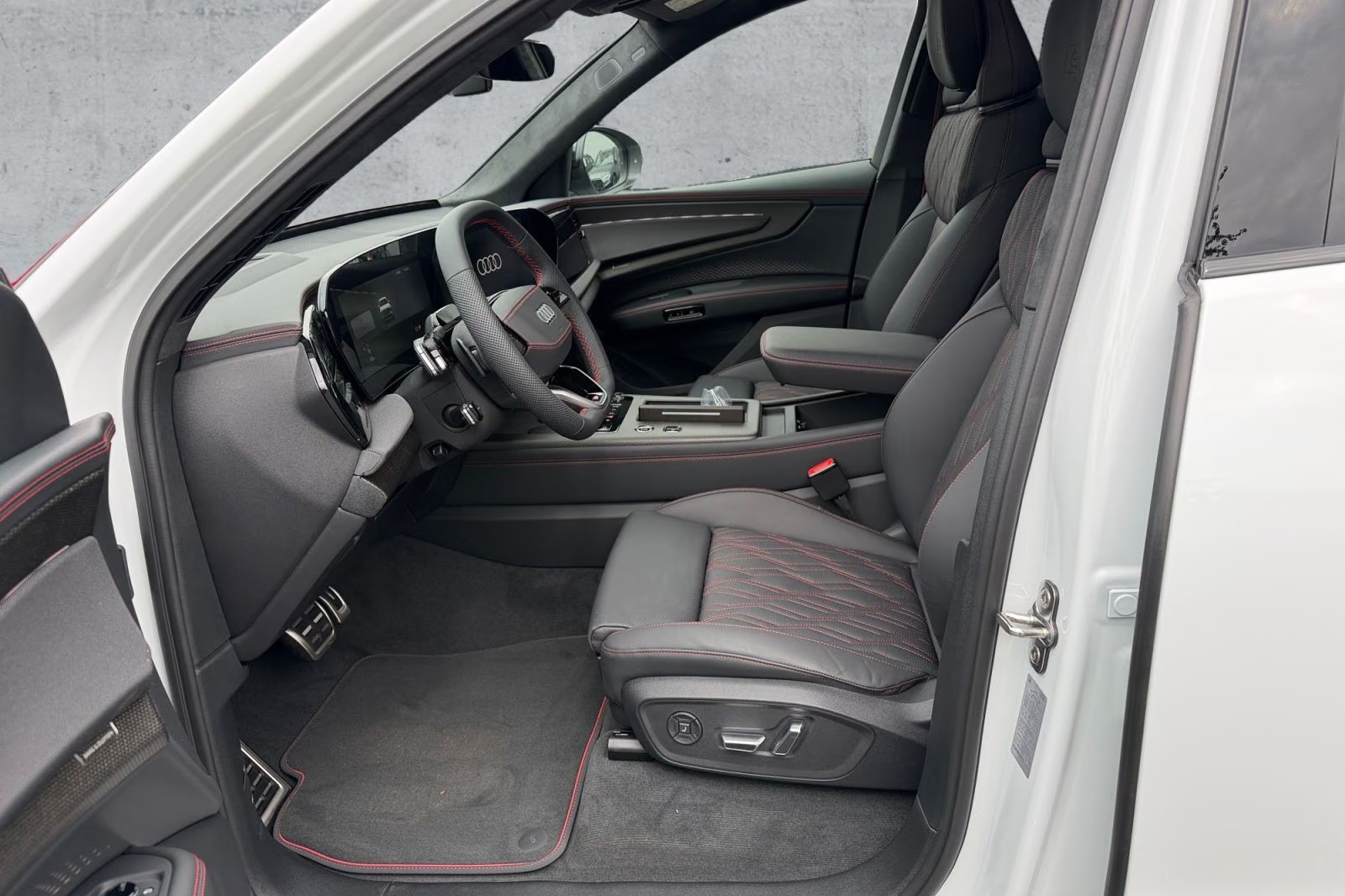 Заказать Audi Q7 50 TDI quattro 2026 3.0 л 299 л.с Дизель, Белый, Полный привод, Автомат — поставка из Германия, доставка по России и СНГ, фото 10