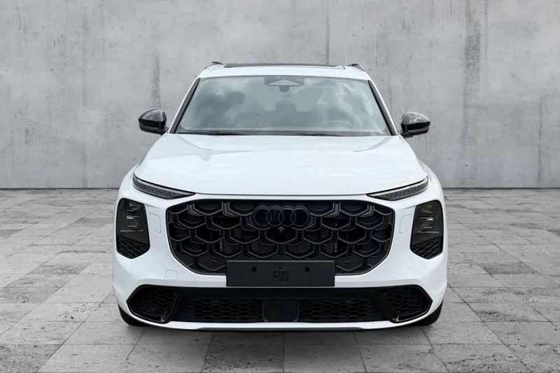 Audi Q7 50 TDI quattro 2026 3.0 л 299 л.с Дизель, новый авто, Полный привод, Автомат, цвет Белый, страна-производитель — Германия Q7 50 TDI quattro - фото 2