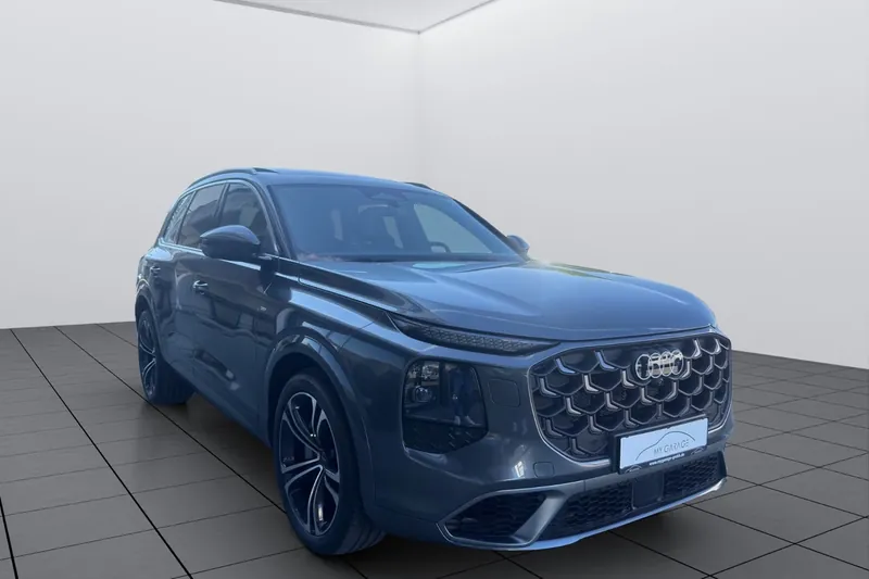 Заказать Audi Q7 50 TDI quattro S line 2026 3.0 л 299 л.с Дизель с пробегом 10 км, Автомат, Полный привод, цвет Серый, поставка из Германия, доставка по РФ Q7 50 TDI quattro S line - фото 3