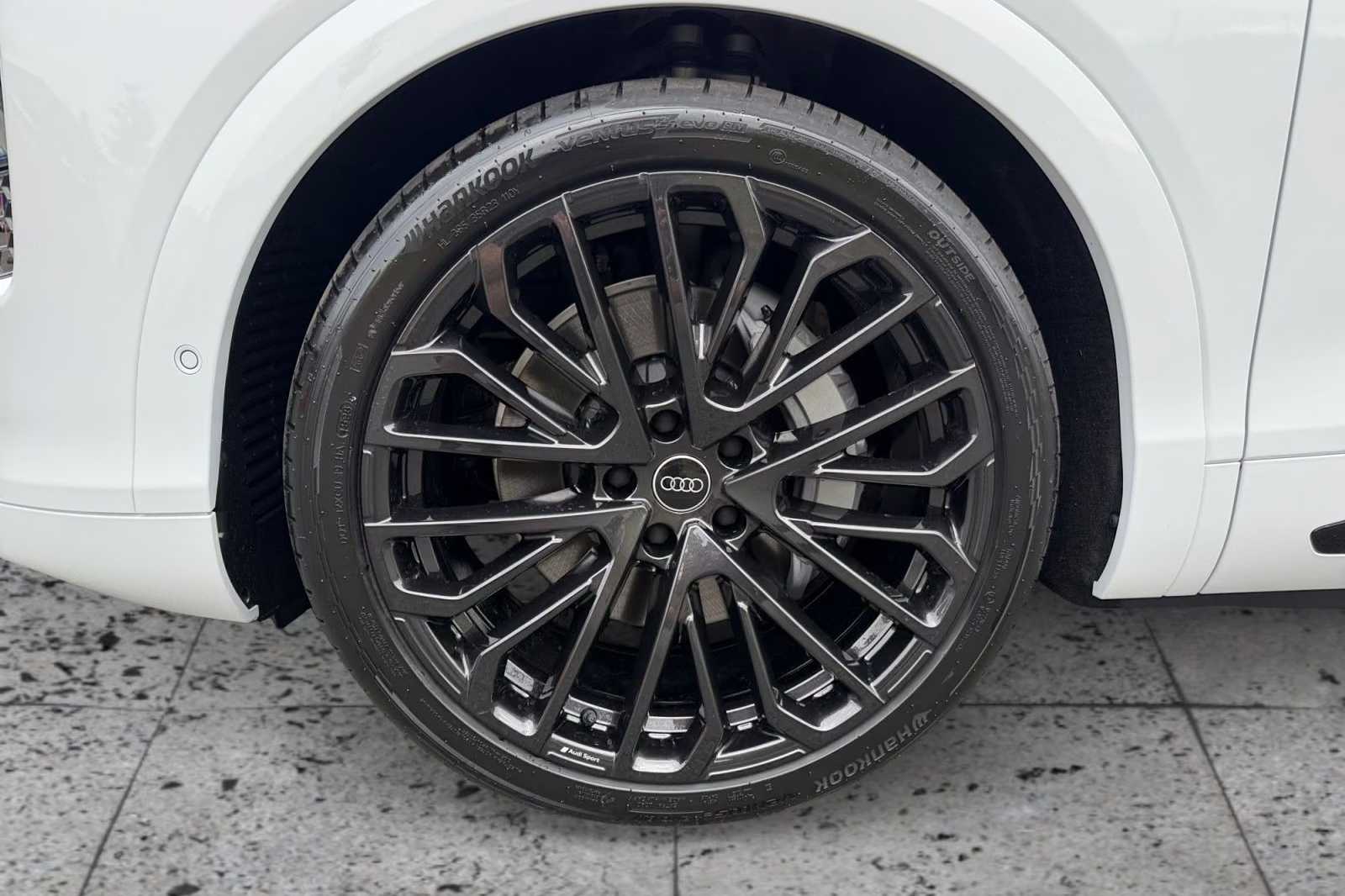 Выбор покупателей — Audi Q7 50 TDI quattro 2026 3.0 л 299 л.с Дизель, пробег 10 км, Белый, привезён из Германия, доставка по РФ, фото 6