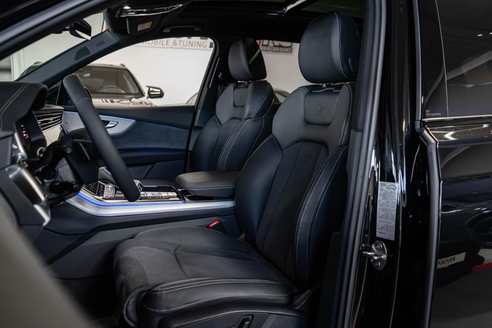 Audi Q7 50 TDI quattro S-Line 2026 3.0 л 286 л.с Дизель, пробег 120 км, Чёрный цвет, коробка Автомат, привод Полный привод, авто из Германия, фото 15