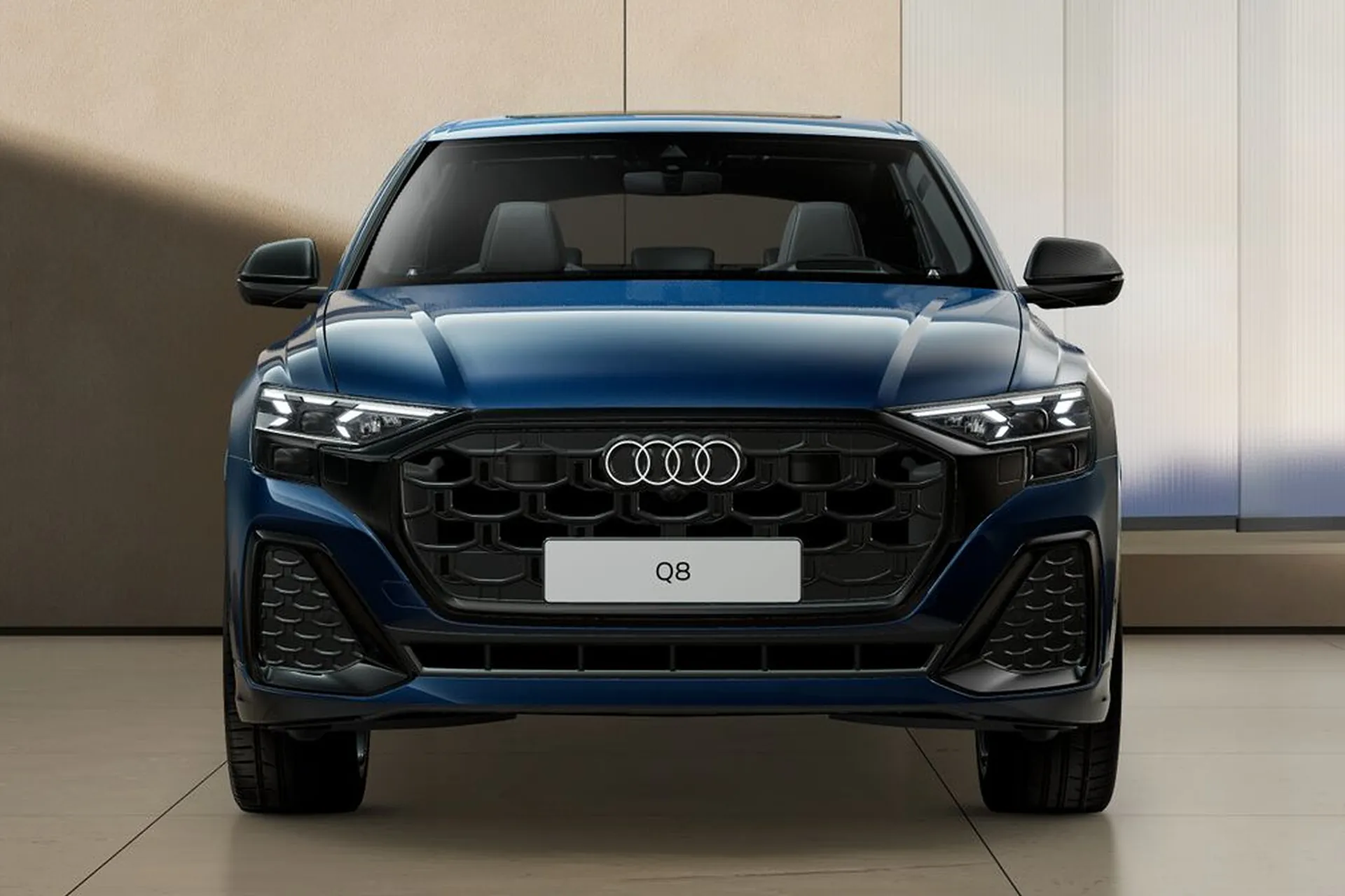 Заказать Audi Q8 50 TDI quattro tiptronic 2026 3.0 л 286 л.с Дизель с пробегом 0 км, Автомат, Полный привод, цвет Синий, поставка из Германия, доставка по РФ