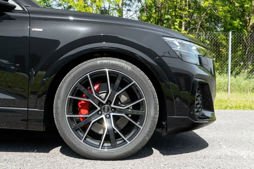 Audi Q8 50 TDI 2025 3.0 л 286 л.с Дизель, коробка Автомат, привод Полный привод, автомобиль из Германия, доставка по России