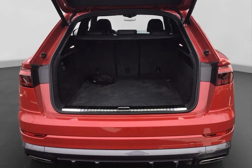 Новый Audi Q8 50 TDI 2025 3.0 л 286 л.с Дизель в кузове Красный, коробка — Автомат, привод — Полный привод, страна производства — Германия