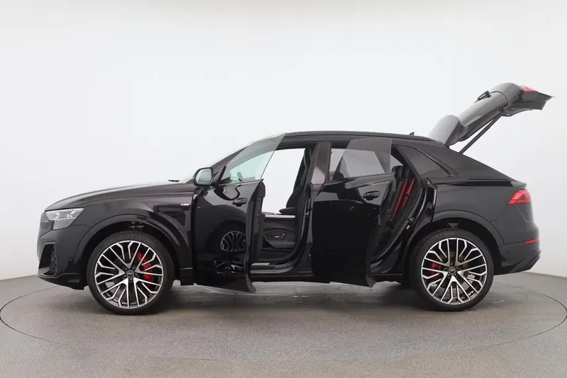 Автомобиль Audi Q8 50 TDI quattro 2026 3.0 л 286 л.с Дизель, Чёрный, пробег 250 км, производство — Германия, доставка по РФ, фото 9