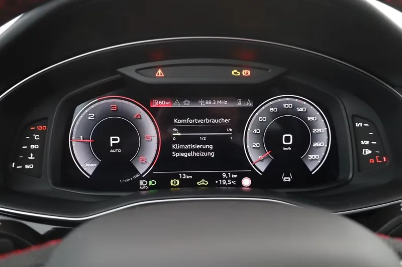 Audi Q8 50 TDI quattro 2026, чёрный, фото 23