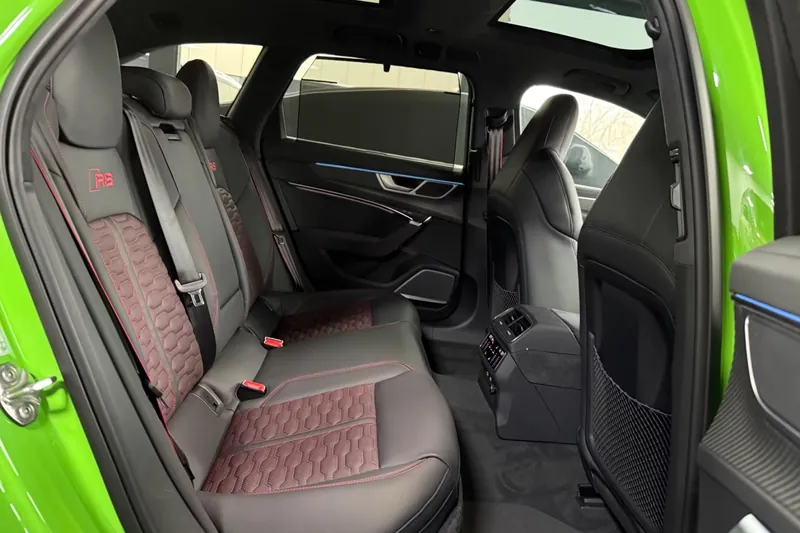Официальная поставка Audi RS 6 Avant performance 2026 4.0 л 630 л.с Бензин, Зелёный, Автомат, Полный привод, привезён из Германия, фото 16