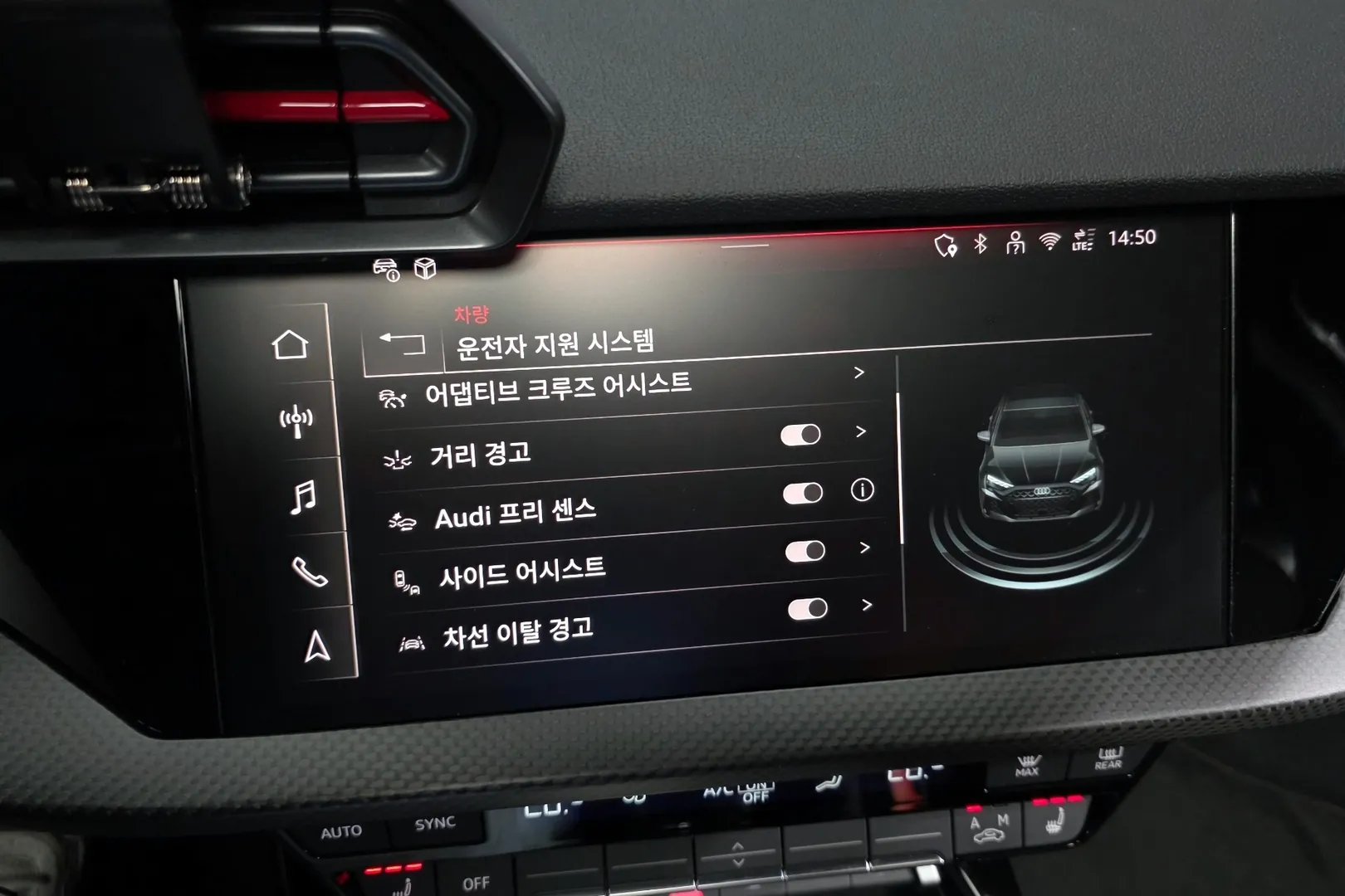 Оформить заказ на Audi RS3 TFSI Quattro Carbon Edition 2025 2.5 л 400 л.с Бензин, коробка: Автомат, привод: Полный привод, доставка по России, салон в Москве