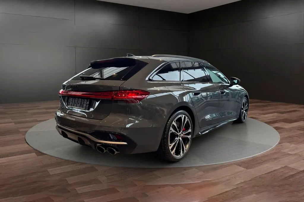 Заказать Audi S5 Avant TFSI 2025 3.0 л 367 л.с Бензин с пробегом 4 500 км, Автомат, Полный привод, цвет Серый, поставка из Германия, доставка по РФ