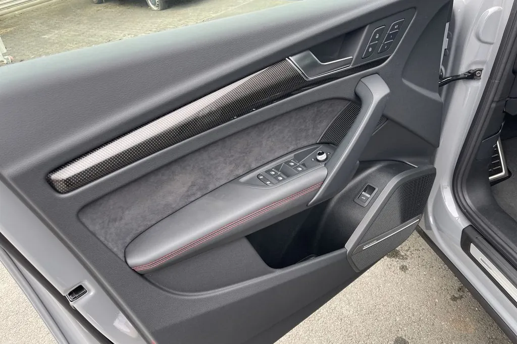 Выбор покупателей — Audi SQ5 Sportback TDI 2025 3.0 л 341 л.с Дизель, пробег 8 500 км, Серый, привезён из Германия, доставка по РФ